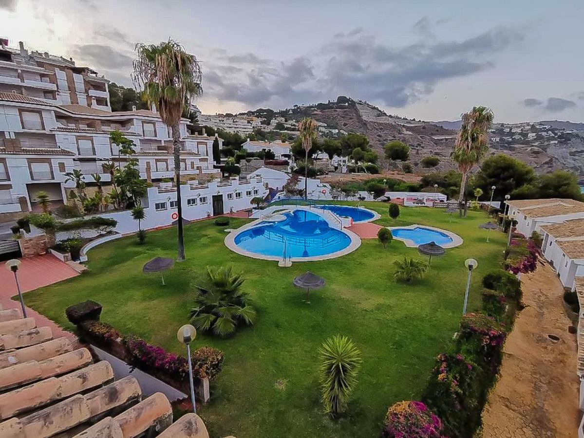 Blue Marine Gardens I With Pool Appartement La Herradura  Buitenkant foto